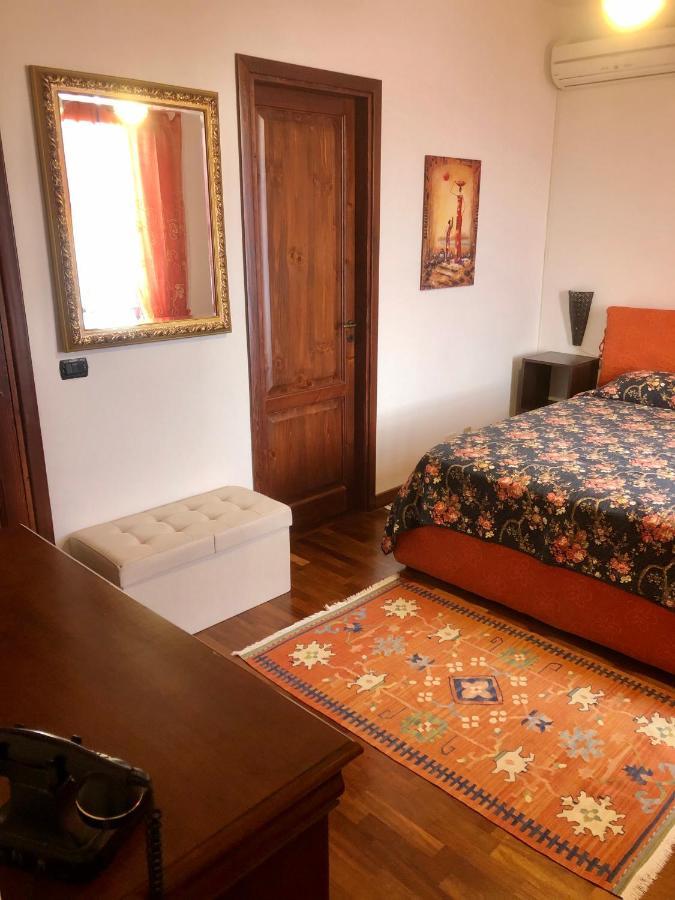 B&B Roomantic & Piscina Idromassaggio Cefalù Exteriér fotografie